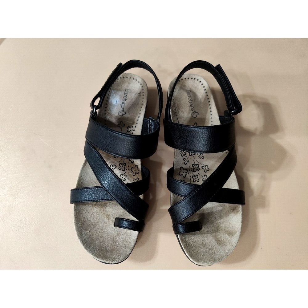 Baretraps JOELLE Strappy Black Sandals SIZE 7W (wide) Faux‎ Leather Toe Loop